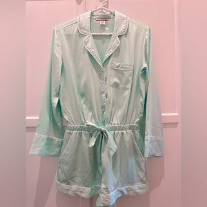 BNWT VICTORIA'S SECRET ONSIE sleeping teal VS